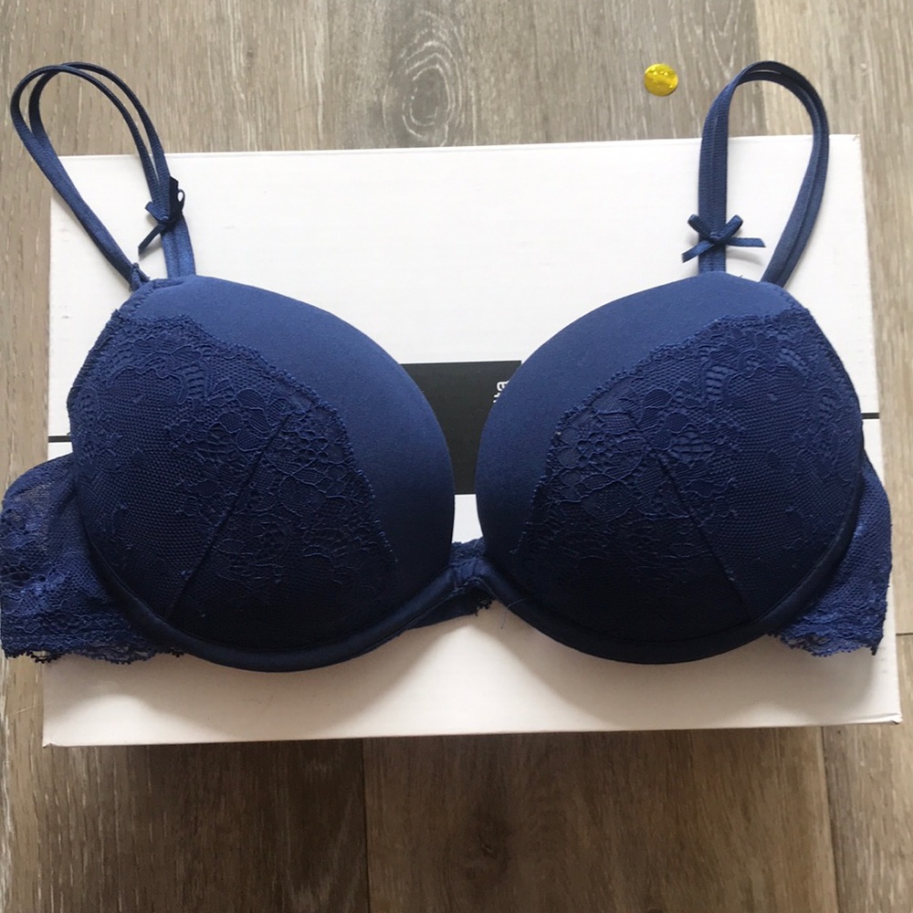 H&M add 2 cups push up bra